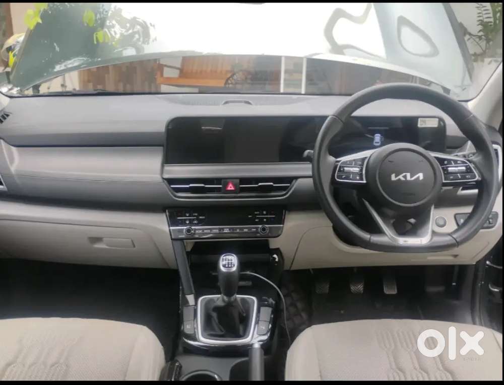 Kia Seltos,2024,htx Mt , Sunroof