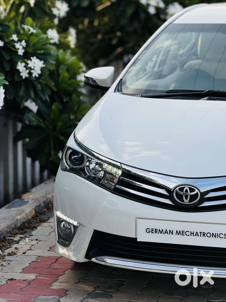 Toyota Corolla Altis Vl Mt, 2014, Petrol