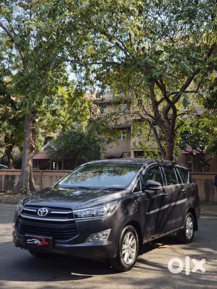 Toyota Innova Crysta 2018 Diesel Well Maintained