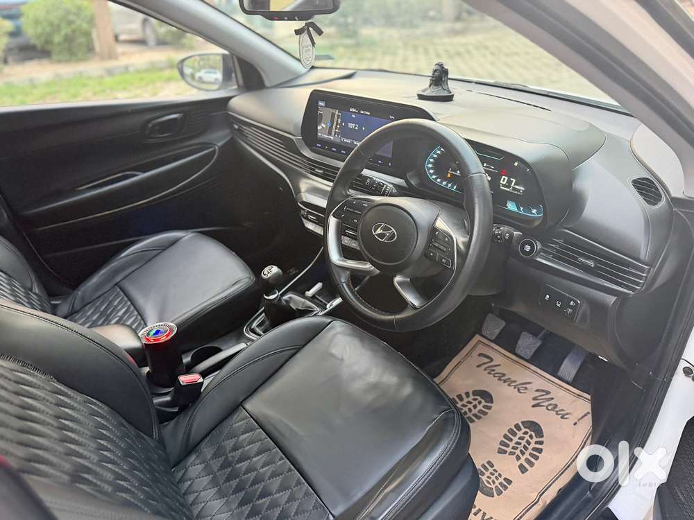 Hyundai I20 Asta (o) 1.2 Mt Dual Tone, 2021, Petrol