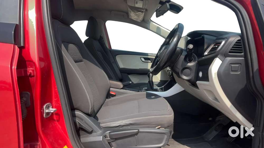 Tata Altroz Xz, 2021, Petrol