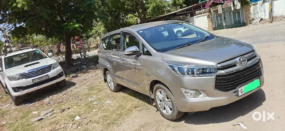 Toyota Innova Crysta 2016 Diesel 165000 Km Driven