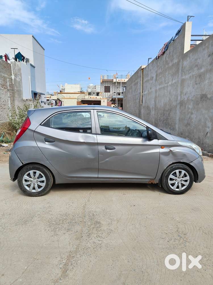 Hyundai Eon Magna+ Petrol Manual 2013