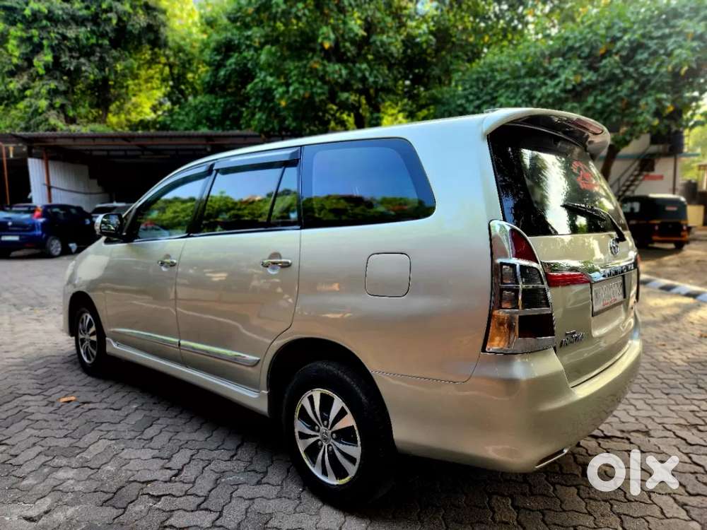 Toyota Innova, 2015, Diesel