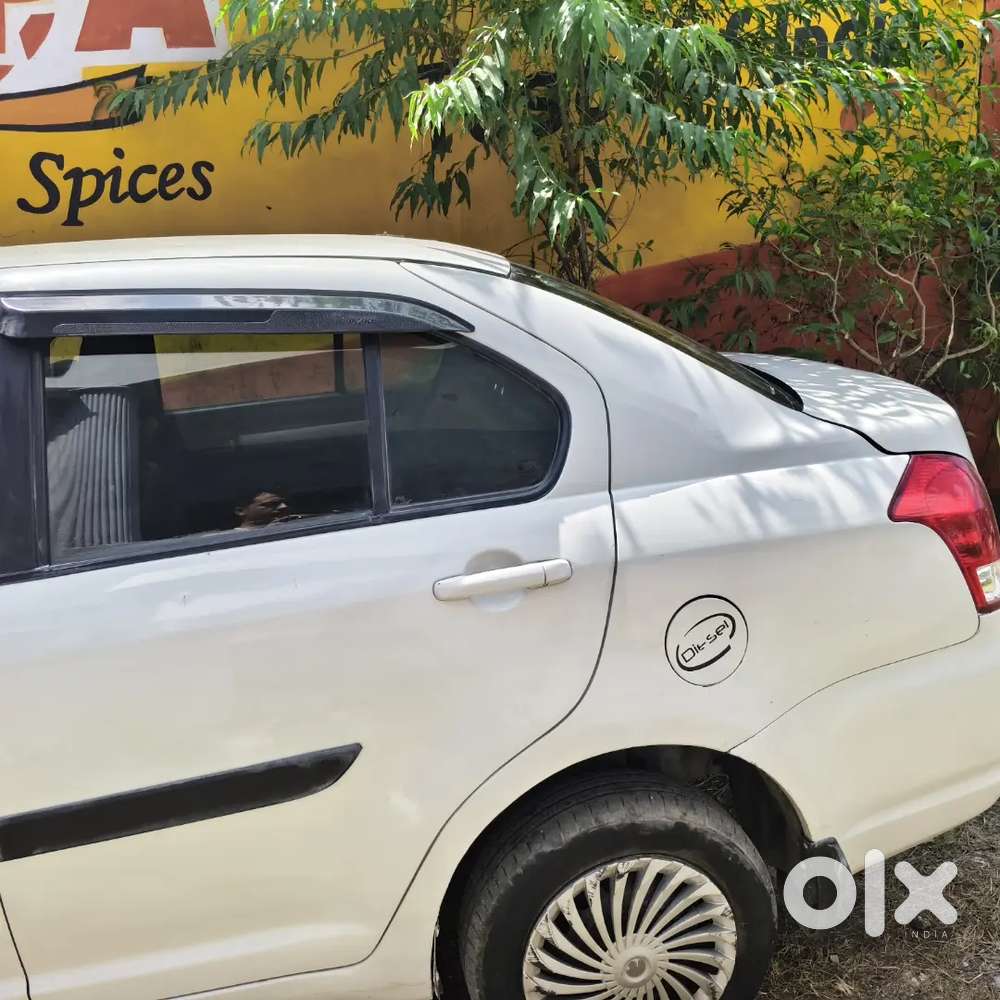 Swift Dzire Vdi 152000/rs
