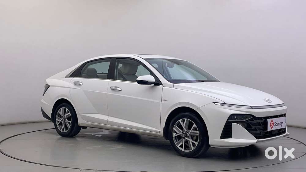 Hyundai Verna 1.5 Sx (o) Vtvt Ivt, 2023, Petrol
