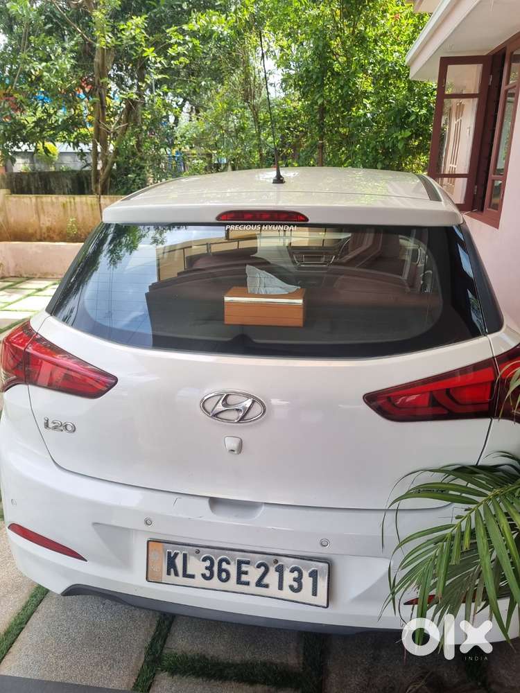 Hyundai I20 Spotz 2015