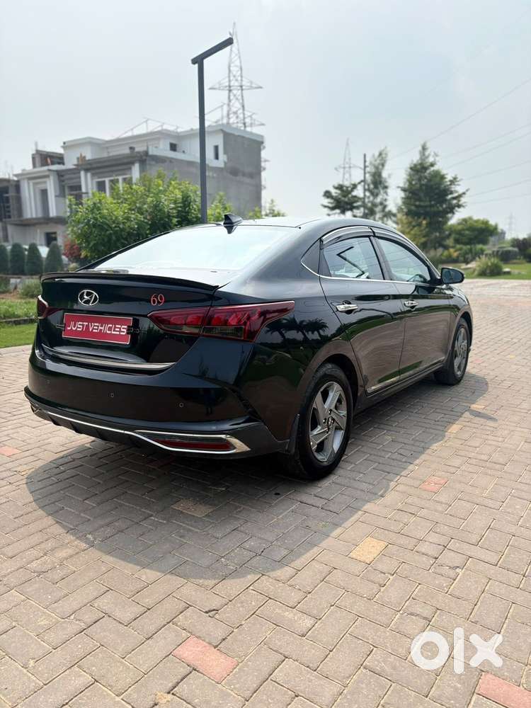 Hyundai Verna 1.5 Sx Petrol Mt, 2020, Petrol