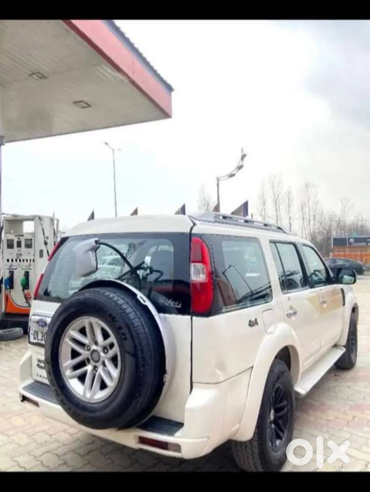 Ford Endeavour 2011 Diesel 120000 Km Driven 4×4 Fully Working