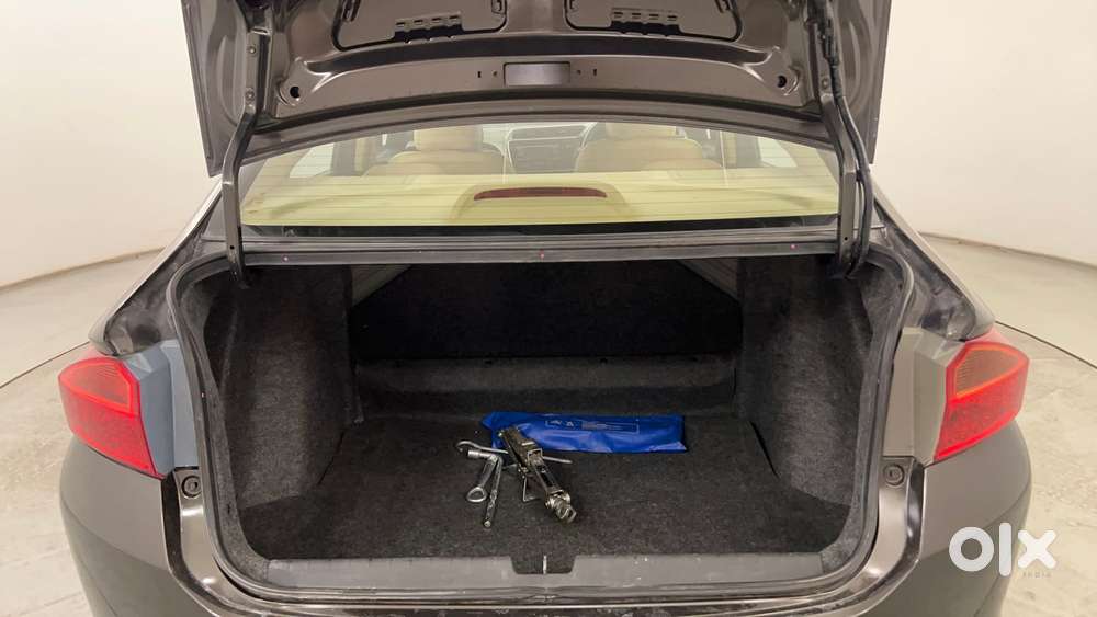 Honda City I-vtec Cvt Zx, 2016, Petrol