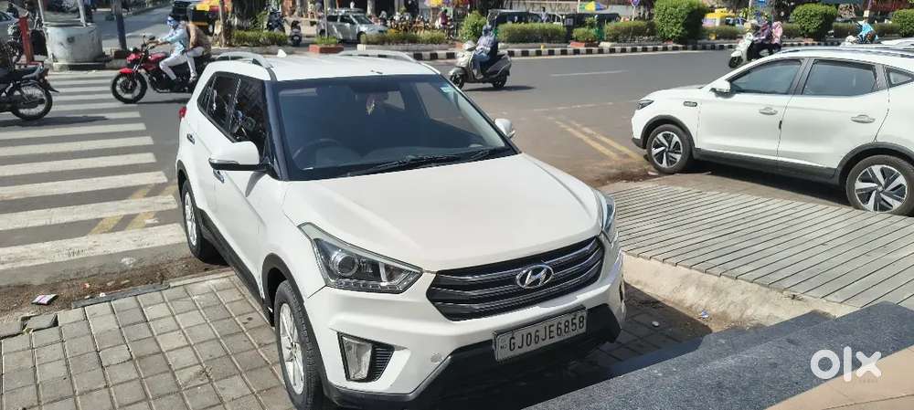 Sppiny Car 24 Vale Msg Na Kareengine Mein Connector Awaaz Thoda Sa Hai