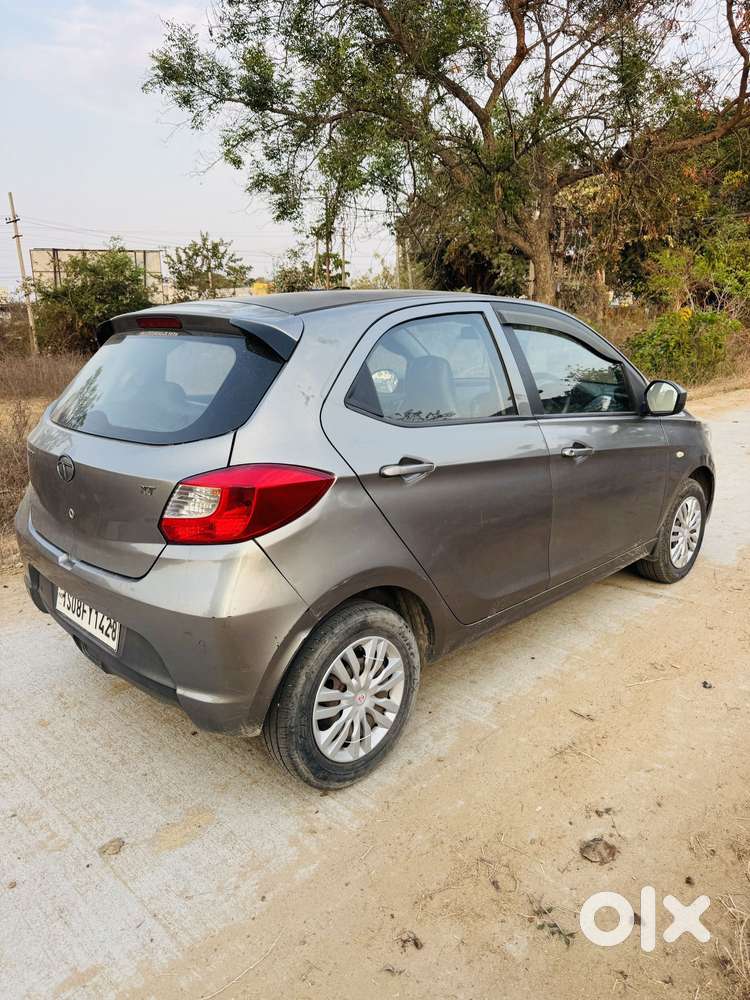 Tata Tiago 1.2 Revotron Xt (o), 2018, Petrol