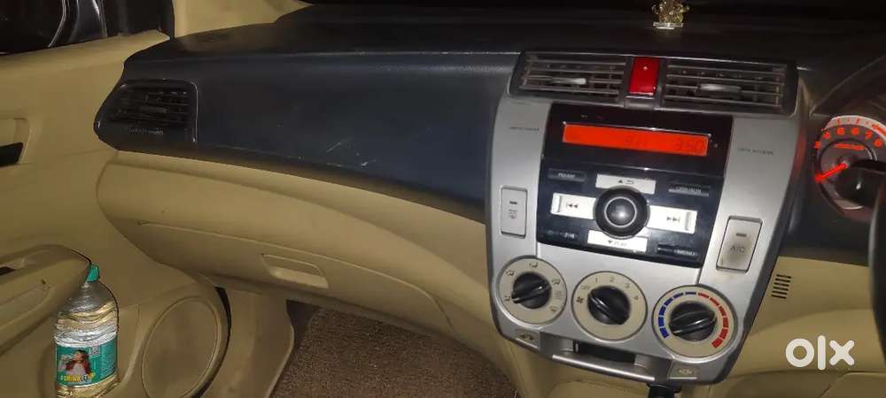 Honda City 2010 Cng & Hybrids 175207 Km Driven