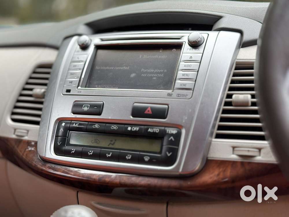 Toyota Innova 2.5 Vx 7 Str Bs-iii, 2014, Diesel