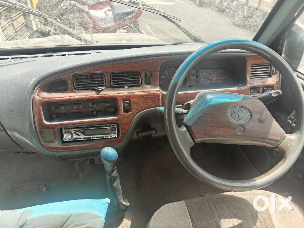 Toyota Qualis 2000 Diesel Well Maintained