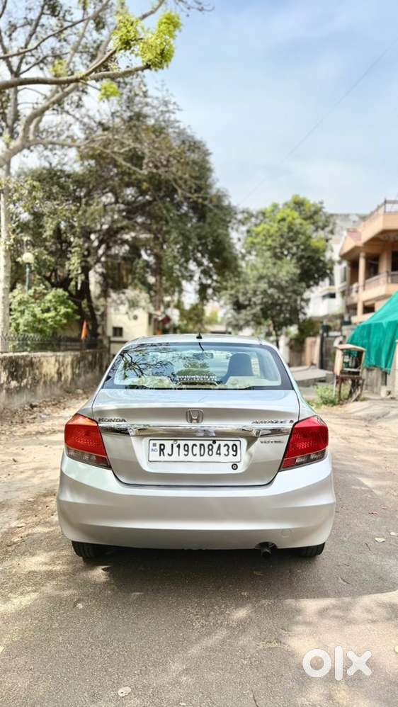 Honda Amaze 2015 Diesel Well Maintained