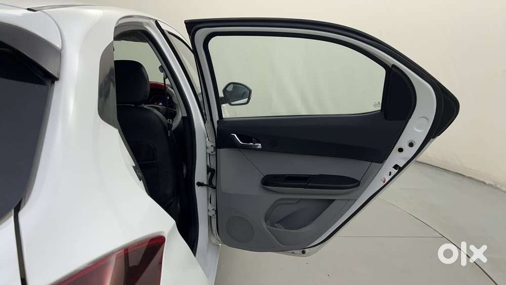Tata Tiago 1.2 Revotron Xz Plus, 2021, Petrol