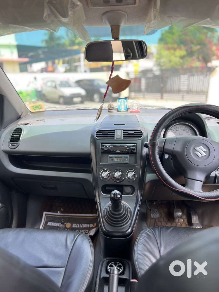 Maruti Suzuki Ritz Lxi, 2011, Petrol