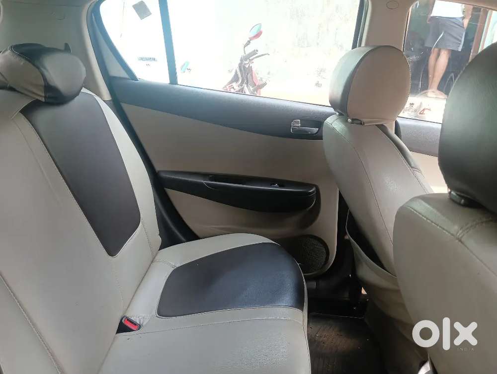Hyundai I20 2011 Petrol Well Maintained
