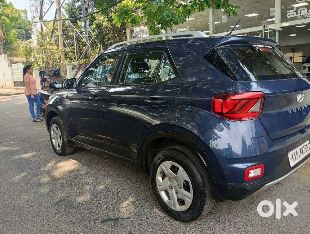 Hyundai Venue S Turbo, 2019, Petrol