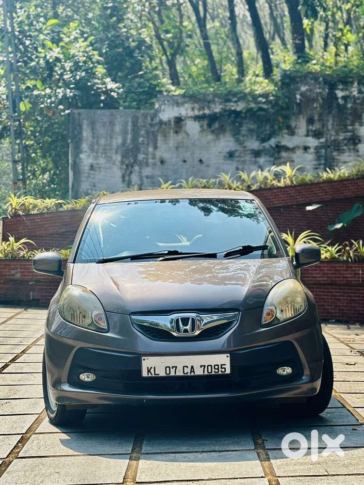 Honda Brio 2013-2016 Vx At, 2014, Petrol