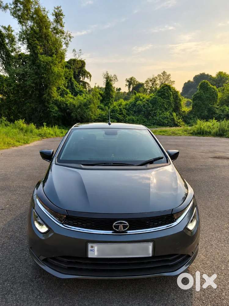 Tata Altroz Petrol 2022