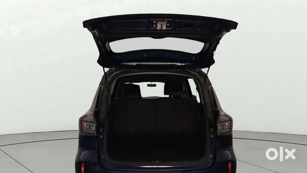 Maruti Suzuki Xl6 Alpha At, 2022, Petrol