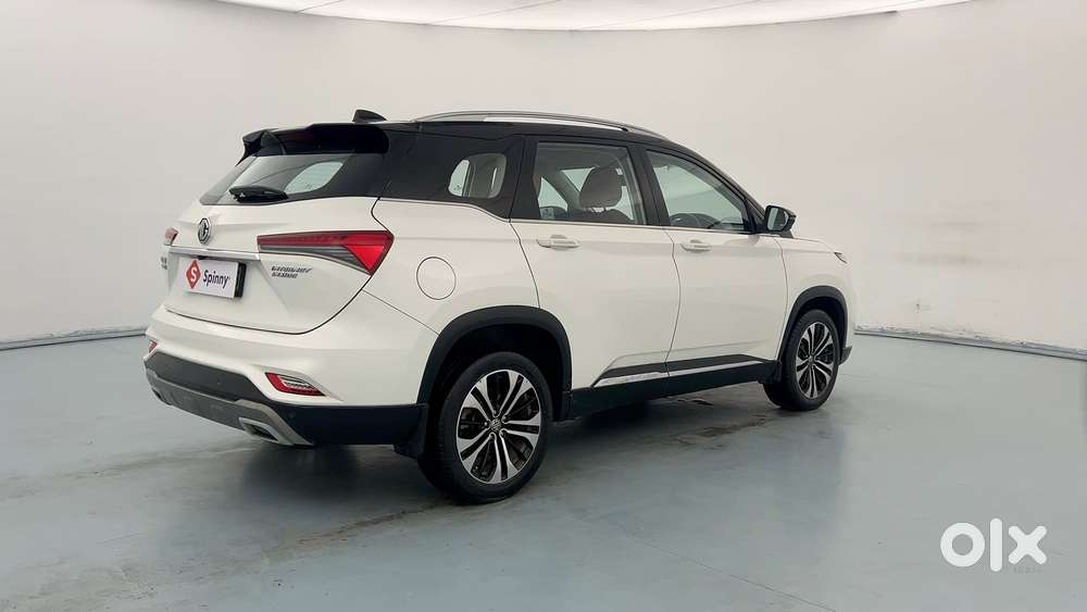 Mg Hector Plus 1.5 Sharp Turbo Cvt 6 Str, 2022, Petrol