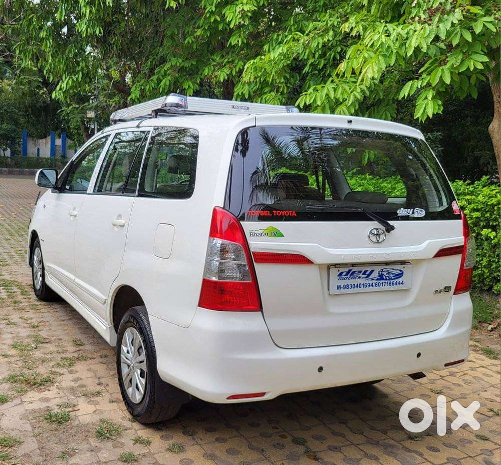 Toyota Innova 2.5 G (diesel) 8 Seater, 2013, Diesel
