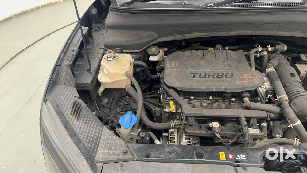 Hyundai Alcazar Signature (o) 6 Str 1.5 Petrol Dct, 2023, Petrol