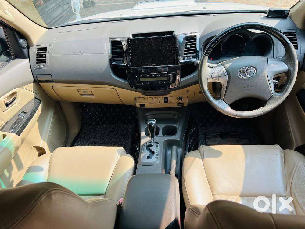 Toyota Fortuner 3.0 4x2 Automatic, 2013, Diesel