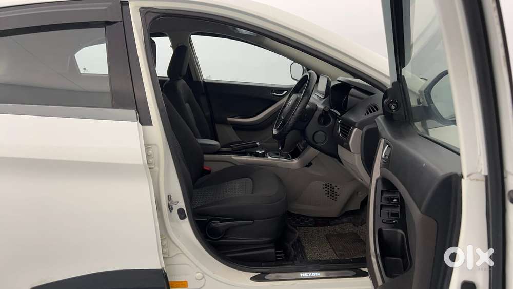 Tata Nexon 1.5 Revotorq Xza Plus, 2018, Diesel