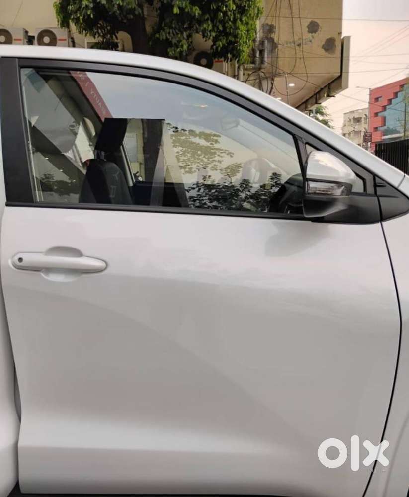 Toyota Innova Hycross 2.0 Gx 8 Str, 2024, Petrol