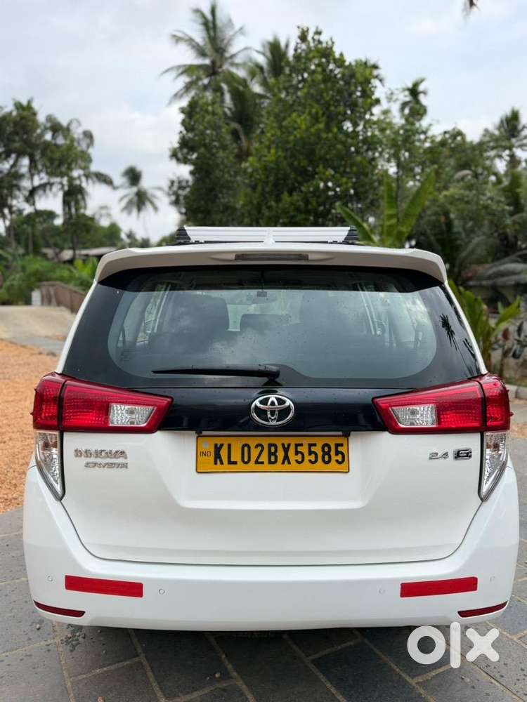 Innova Crysta 2024 -2025, 39000km