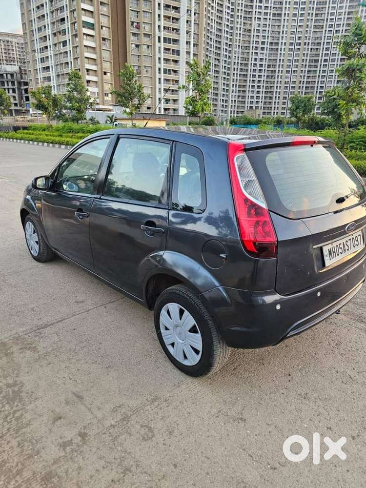 Ford Figo Petrol Zxi, 2010, Petrol