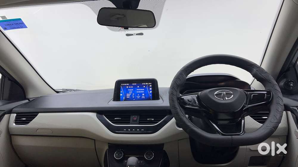 Tata Nexon 1.2 Revotron Xza Plus, 2023, Petrol