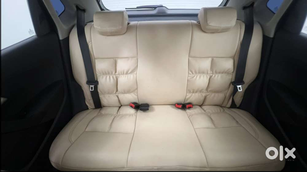 Volkswagen Polo 2009-2013 Petrol Comfortline 1.2l, 2015, Petrol