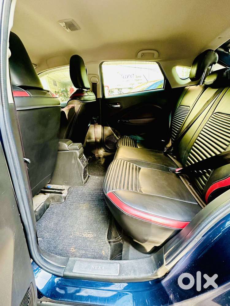 Maruti Suzuki Fronx Alpha 1.0l Turbo 6 At Dual Tone, 2023, Petrol