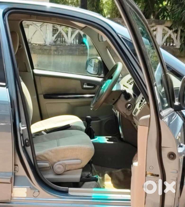 Maruti Suzuki Sx4 Zxi Mt Bsiv, 2010, Petrol