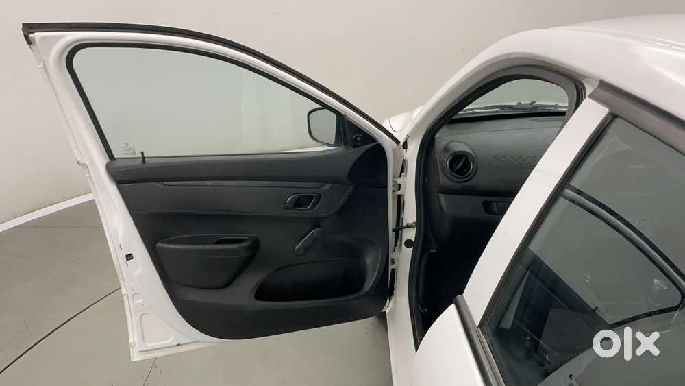 Renault Kwid Rxe 1.0, 2023, Petrol