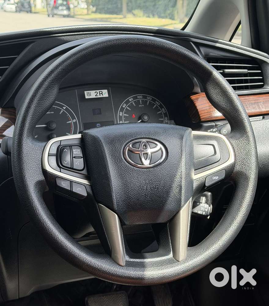 Toyota Innova Crysta 2.4 Gx Limited Edition At 7 Str, 2021, Diesel