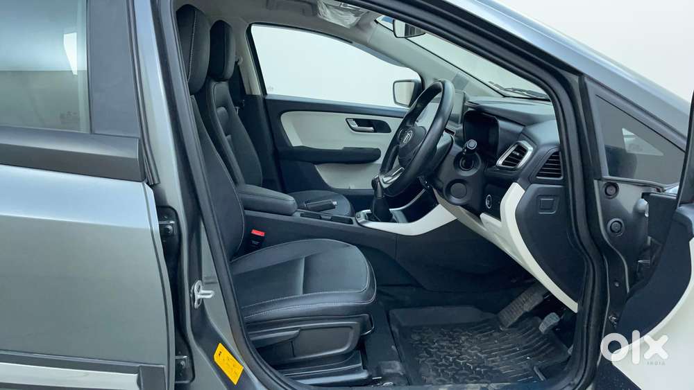 Tata Altroz 1.2 Xz Plus Petrol, 2022, Petrol