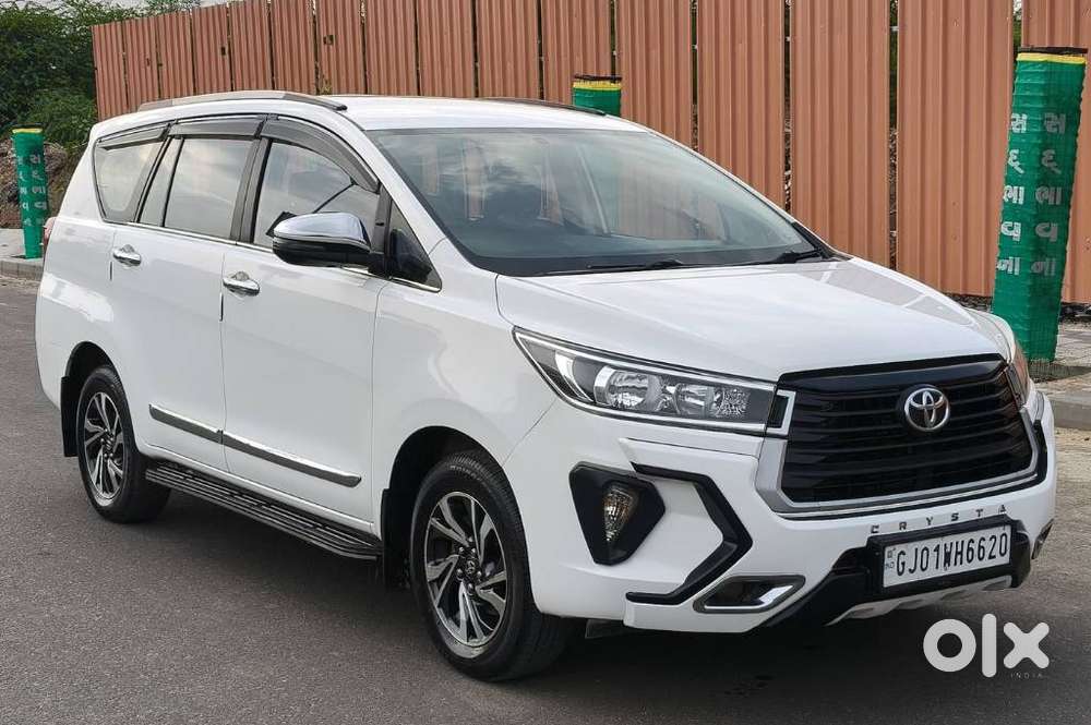 Toyota Innova Crysta [2020-ongoing] 2.7 Gx Mt 8 Str, 2022, Diesel