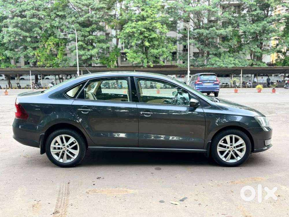 Skoda Rapid 1.5 Tdi Style/1.5 At Style, 2017, Diesel
