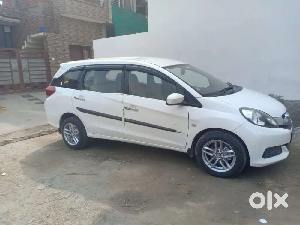Honda Mobilio 1.5 V 2015