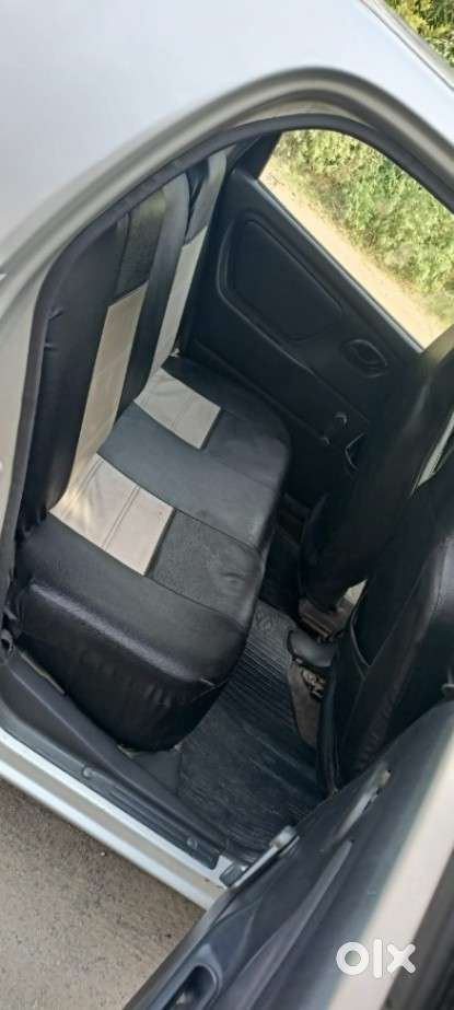 Maruti Suzuki Alto 800 Base, 2011, Petrol
