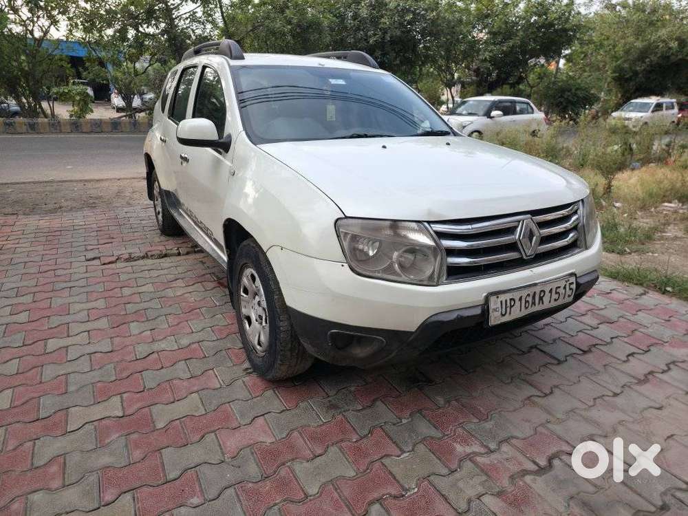 Renault Duster Rxe, 2013, Petrol