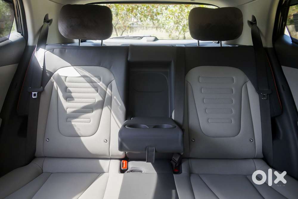 Hyundai Creta Sx (o) 1.5 Petrol Cvt, 2025, Petrol