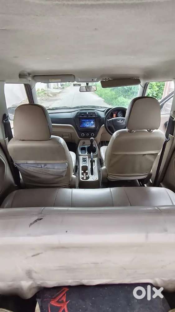 Mahindra Tuv 300 2016