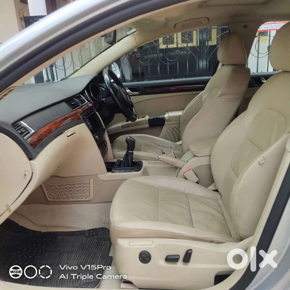 Skoda Superb, 2010, Petrol